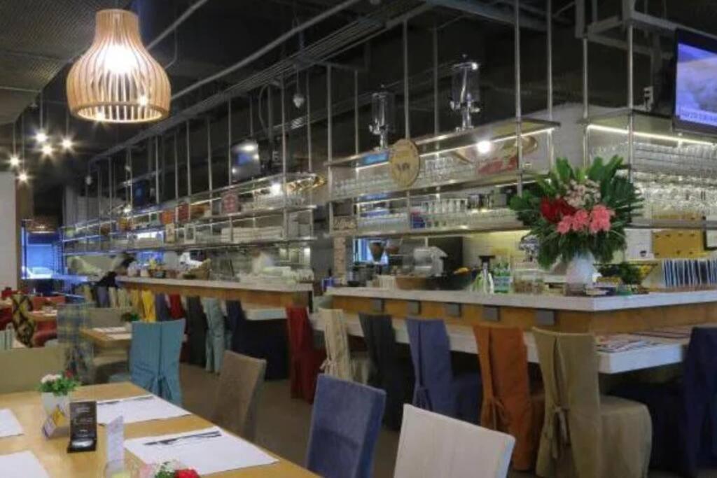 Kl Tower Studio Legazpi Village, Makati Near Greenbelt & Aim Makati 马尼拉 外观 照片